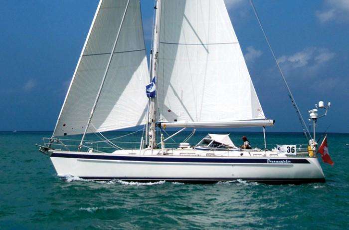 DREAMCATCHER-hallberg-rassy-48