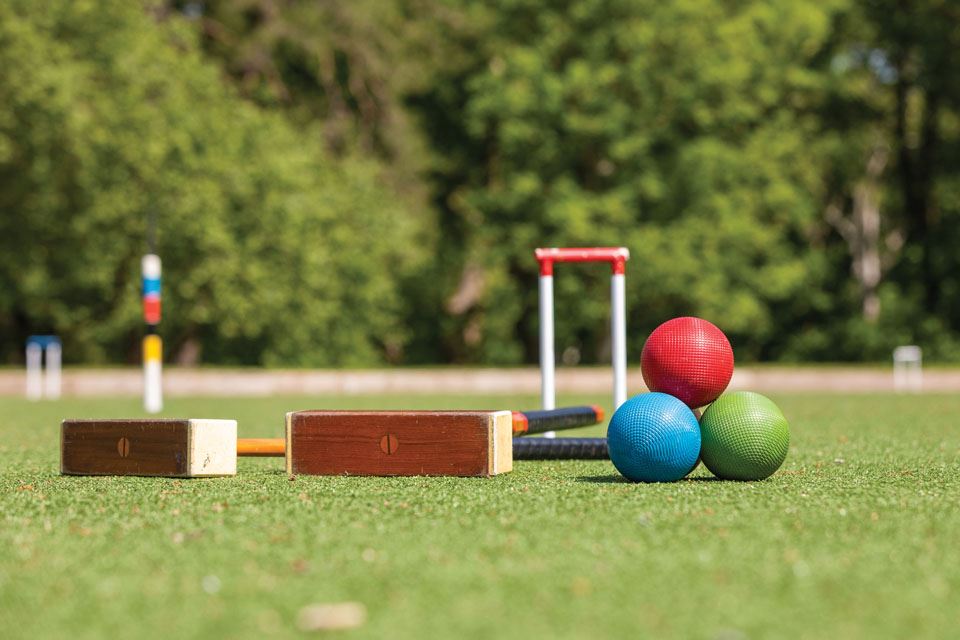 1-croquet-by-isabel-moss-berthon-uk-photography-by-harry-shutler