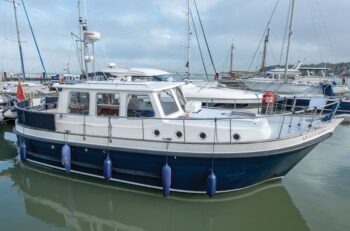 motor-yacht-review-3