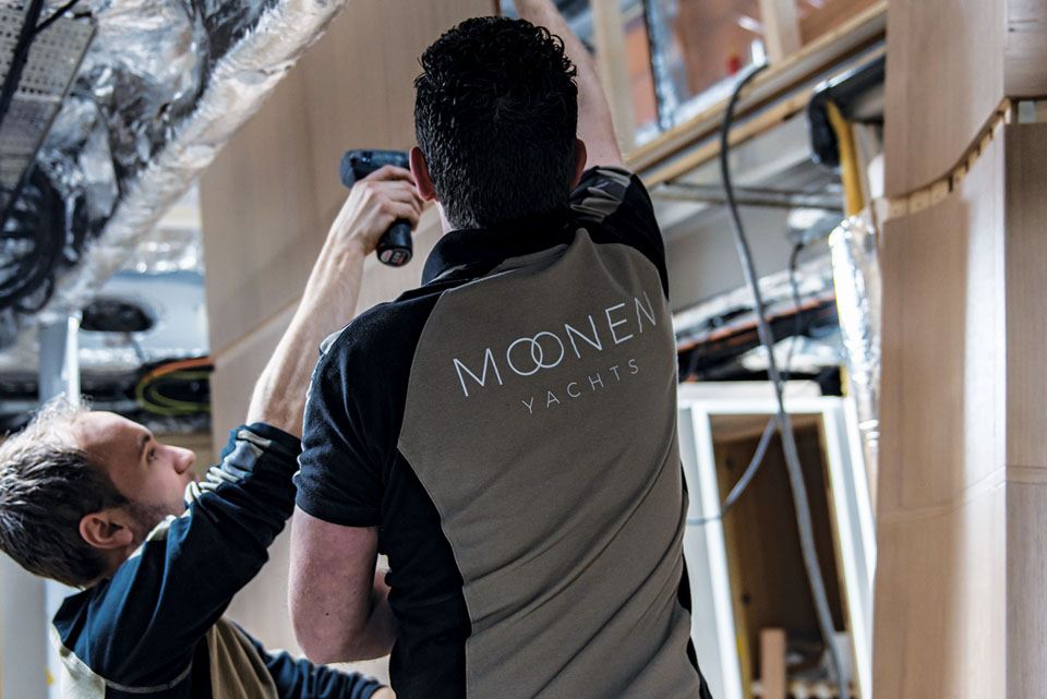 in-trusted-hands-with-moonen-yachts-1