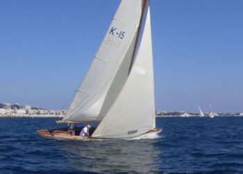 Alfred Mylne Glen-Coats Gaff Sloop, DUET 12