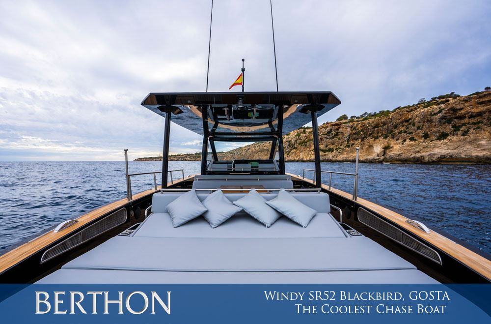 windy-sr52-blackbird-gosta-the-coolest-chase-boat-in-the-world-4