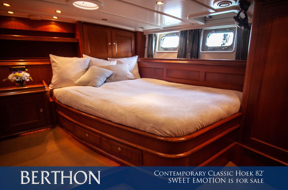 Contemporary classic Hoek 82’ SWEET EMOTION is for sale