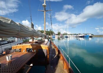 78’ Custom Stow & Sons Classic Ketch, RONA 19