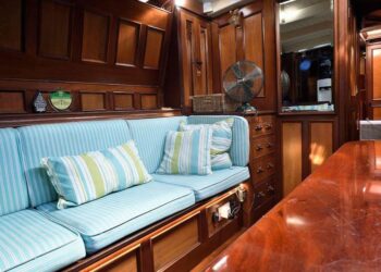 78’ Custom Stow & Sons Classic Ketch, RONA 30