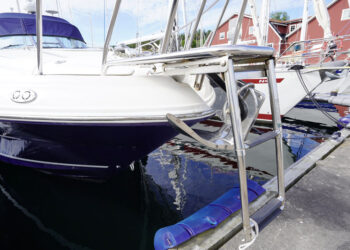 Sea Ray 375 Sundancer, 375.785 11