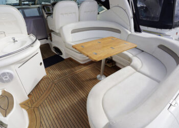 Sea Ray 375 Sundancer, 375.785 16