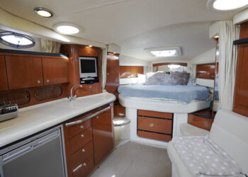 Sea Ray 375 Sundancer, 375.785 23