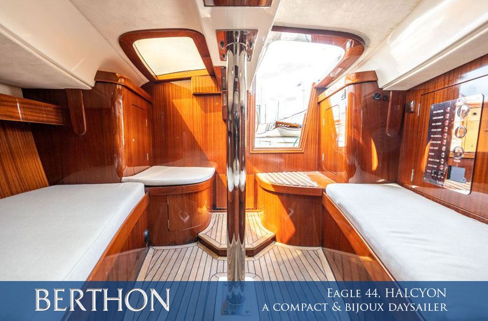 eagle-44-halcyon-compact-and-bijoux-daysailer-4