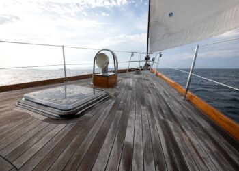 OceanCruising 52 CHERIDAH 18