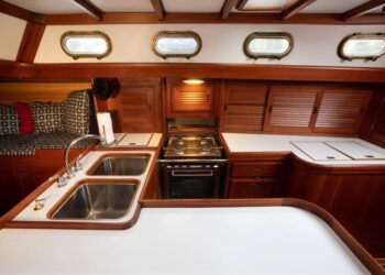 OceanCruising 52 CHERIDAH 90