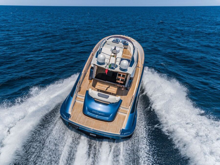 Solaris Power 48 Flybridge 6