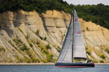 yachts-for-sale-on-the-beautiful-coasts-of-italy-6