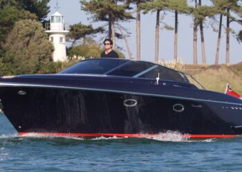 Comitti Breva 35, PROPERTY OF A LADY 2