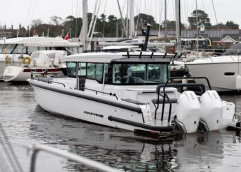 Axopar 37 XC Cross Cabin, SEA BEAR 19