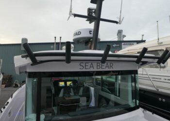 Axopar 37 XC Cross Cabin, SEA BEAR 29