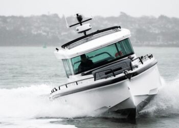 Axopar 37 XC Cross Cabin, SEA BEAR 3