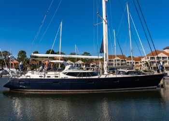 Discovery 67, SAPPHIRE II OF LONDON, Discovery Yachts Ltd., Discovery 67