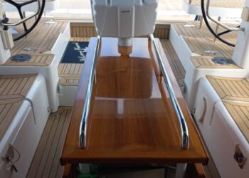Moody Decksaloon 45, STELLAR J 34