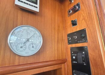 Super Van Craft 1380, MALAIKA OF LONDON 58
