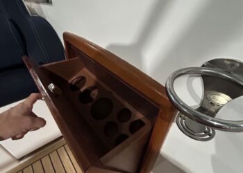 Windy 34 Khamsin, HEATWAVE 25