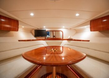 Windy 34 Khamsin, HEATWAVE 42