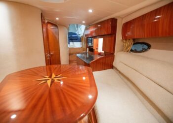 Windy 34 Khamsin, HEATWAVE 49