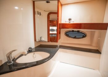 Windy 34 Khamsin, HEATWAVE 56