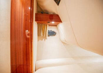 Windy 34 Khamsin, HEATWAVE 60