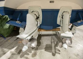 Windy 34 Khamsin, HEATWAVE 63