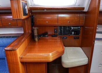 Bavaria 36, VIRUS X 27