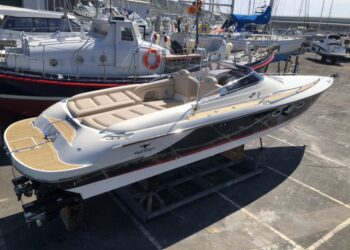 Hunton XRS 37, SUNBIRD 13