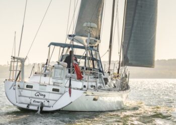 Hylas 54 Raised Saloon, QING 13