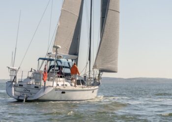 Hylas 54 Raised Saloon, QING 2