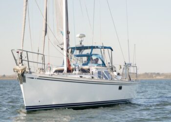 Hylas 54 Raised Saloon, QING 4