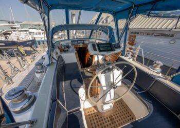 Hylas 54 Raised Saloon, QING 45