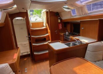 Nautor Swan 44, MISTRAL 13