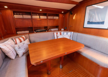 Nautor Swan 65, VENATOR 32