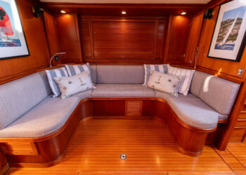 Nautor Swan 65, VENATOR 33