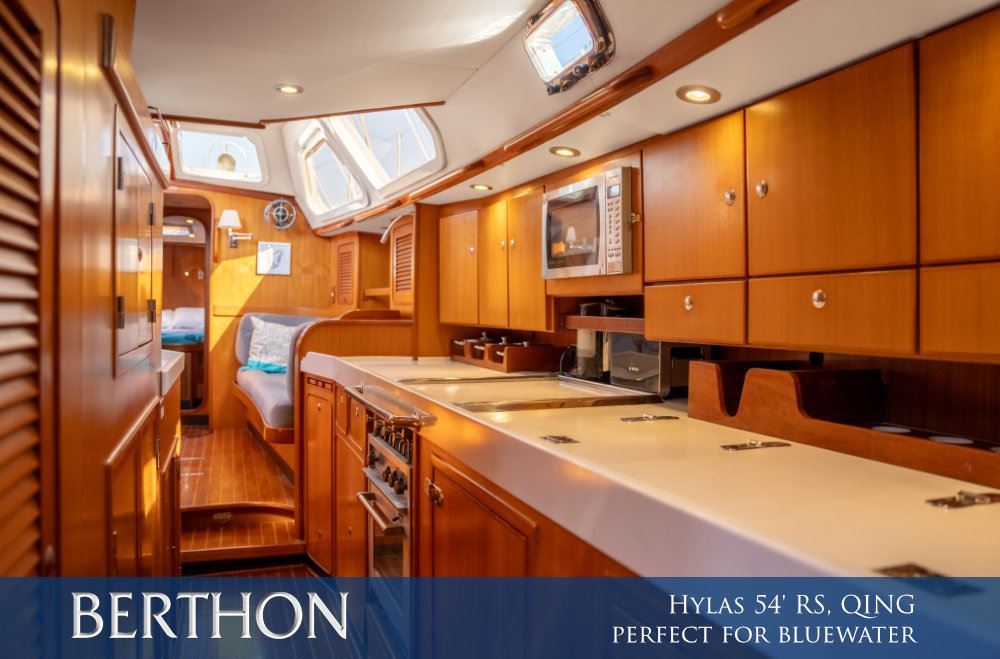 hylas-54-raised-saloon-qing-perfect-for-bluewater-6