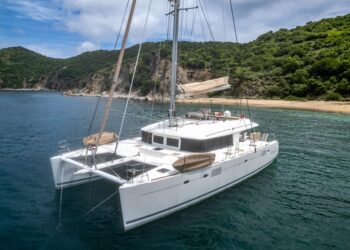 Lagoon 560, CASCADIA 2 3