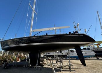 Nautor Swan 60, HOLLIE 11