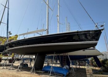 Nautor Swan 60, HOLLIE 12