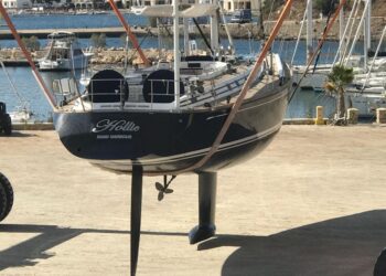 Nautor Swan 60, HOLLIE 13