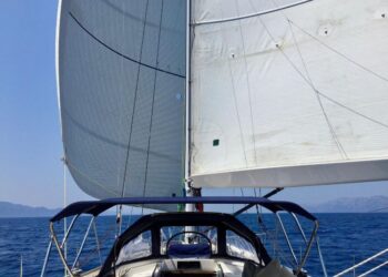 Nautor Swan 60, HOLLIE 19