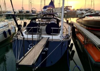 Nautor Swan 60, HOLLIE 25
