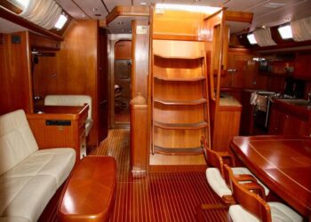 Nautor Swan 60, HOLLIE 27