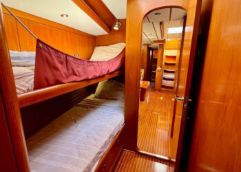 Nautor Swan 60, HOLLIE 30