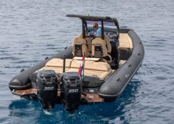 Ribco Seafarer 36, 36.070 9
