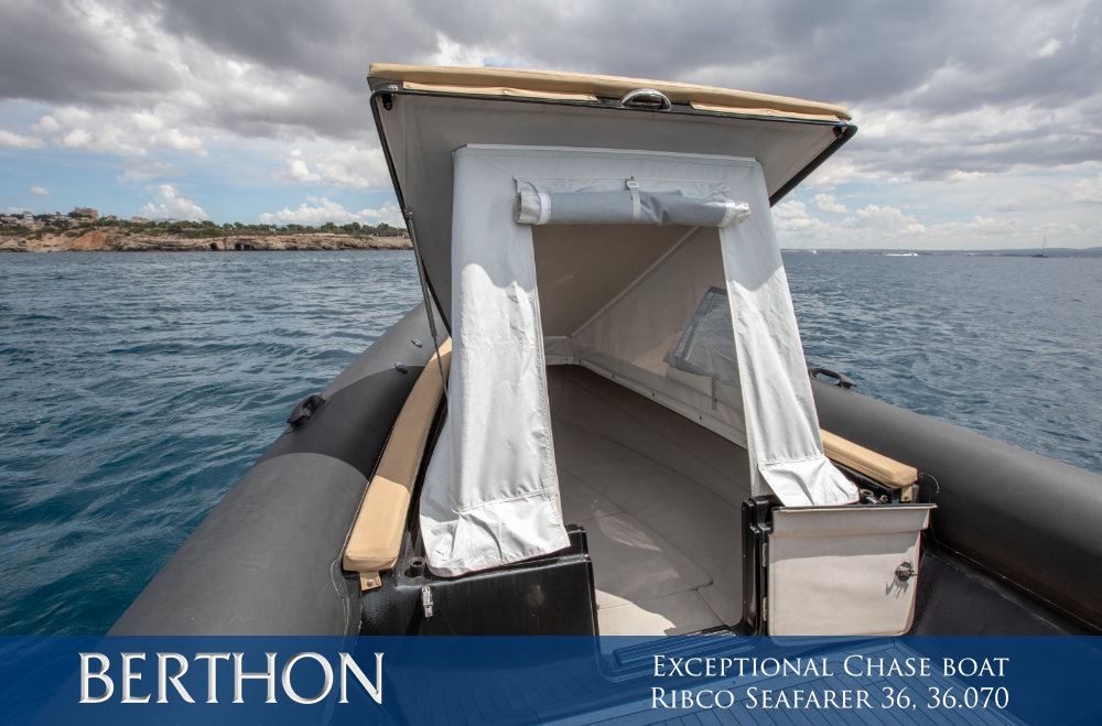 ribco-seafarer-36-36.070-exceptional-chase-boat-now-for-sale-4